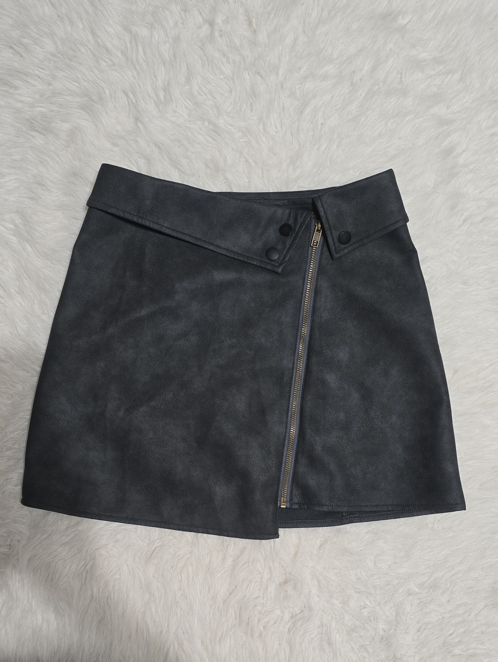 SHEIN Black Faux-Leather Asymmetrical Zip Mini Skirt